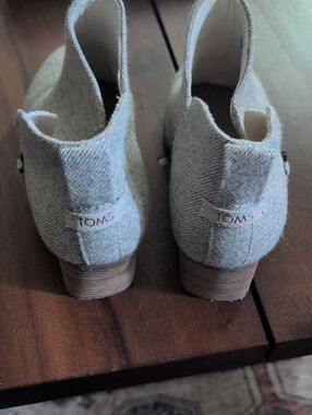 Toms Light Gray Wool-Blend Ankle Booties